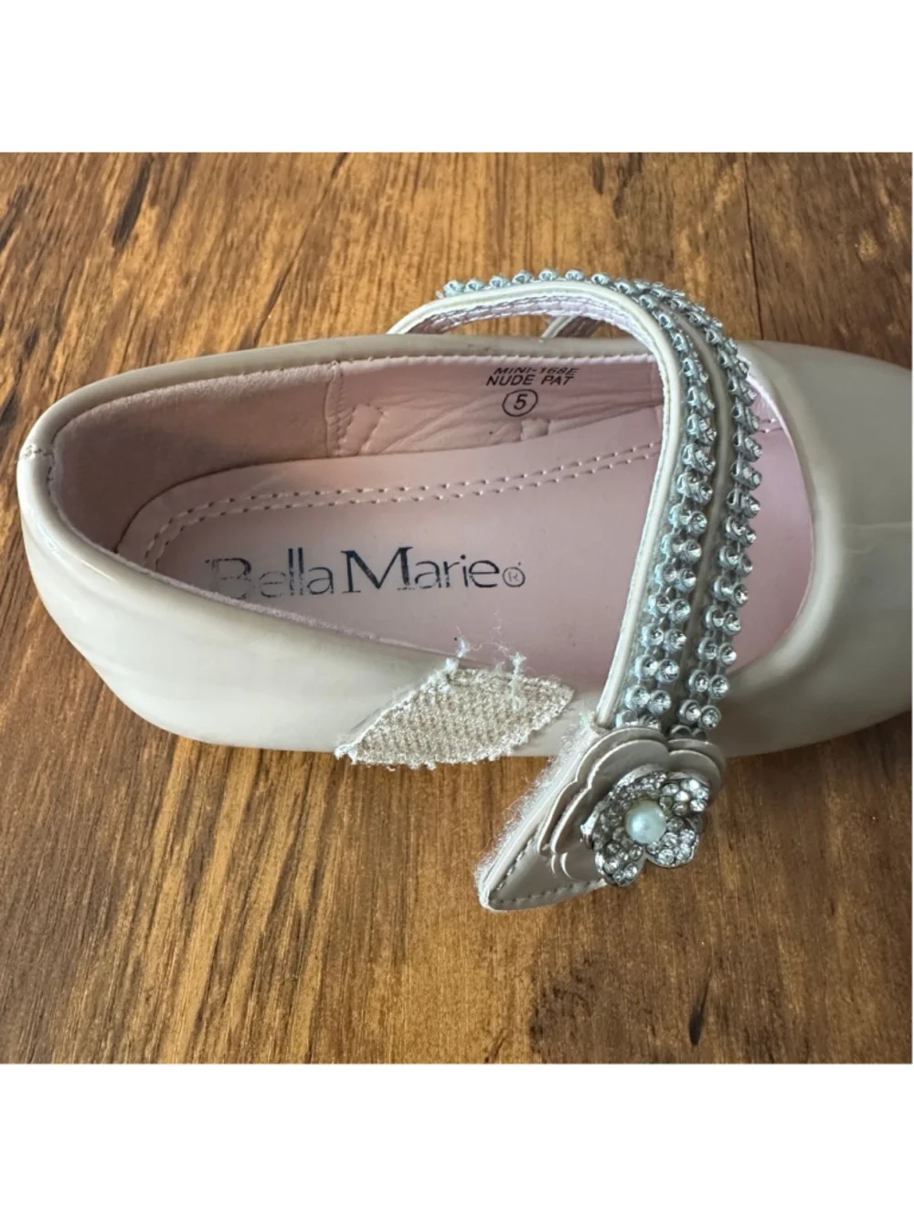 Bella Marie Dress Shoes Baby Girls Size 5 Beige Rhinestone Flower Mary Jane